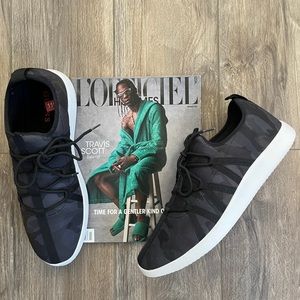 BNIB Guess Black Camo Cloud Sneakers